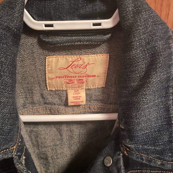 Levi’s Original Jean Jacket - Picture 2 of 3